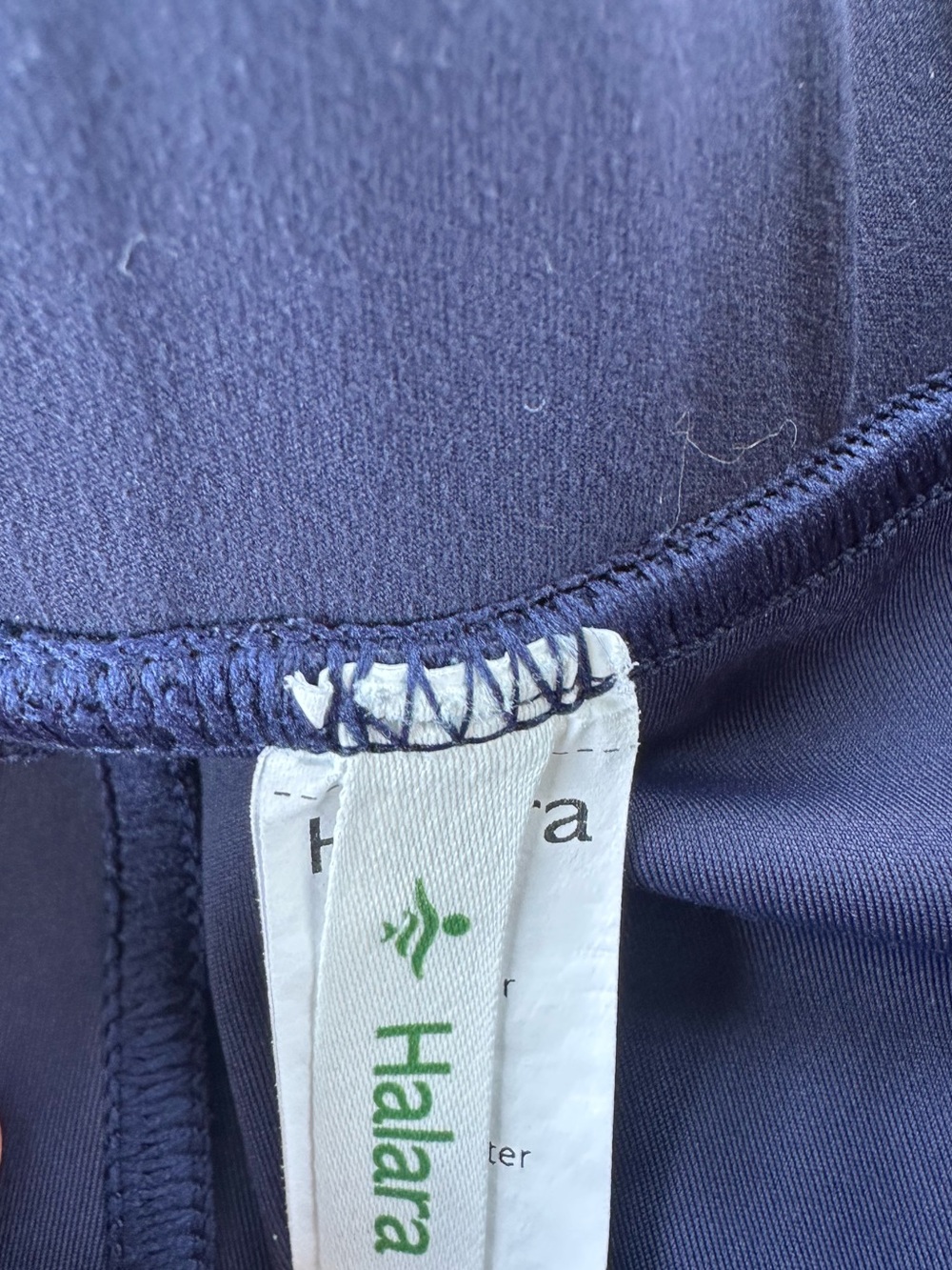 π5 for $45π Halara pants size L wide leg - Picture 9 of 10